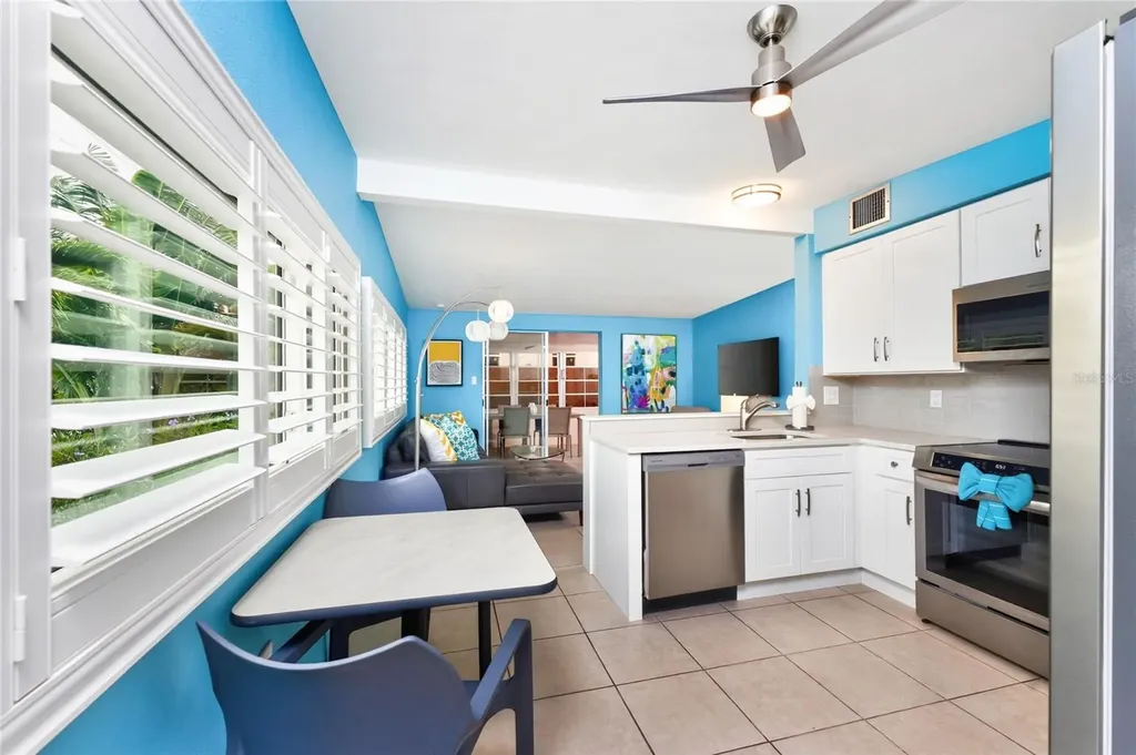 1330 Holiday Drive Englewood FL 34223