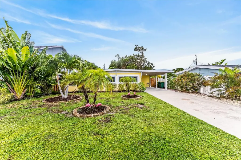 1330 Holiday Drive Englewood FL 34223