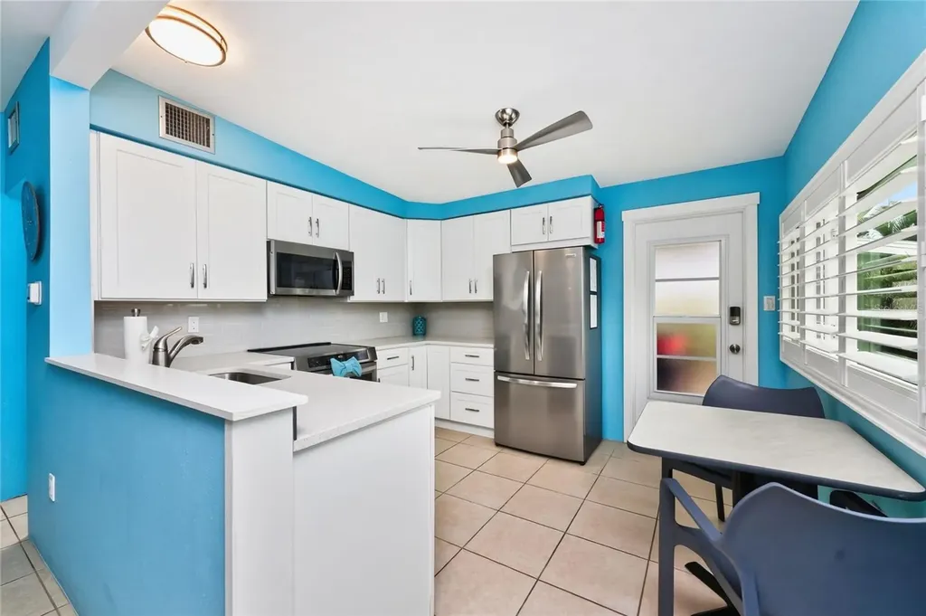 1330 Holiday Drive Englewood FL 34223