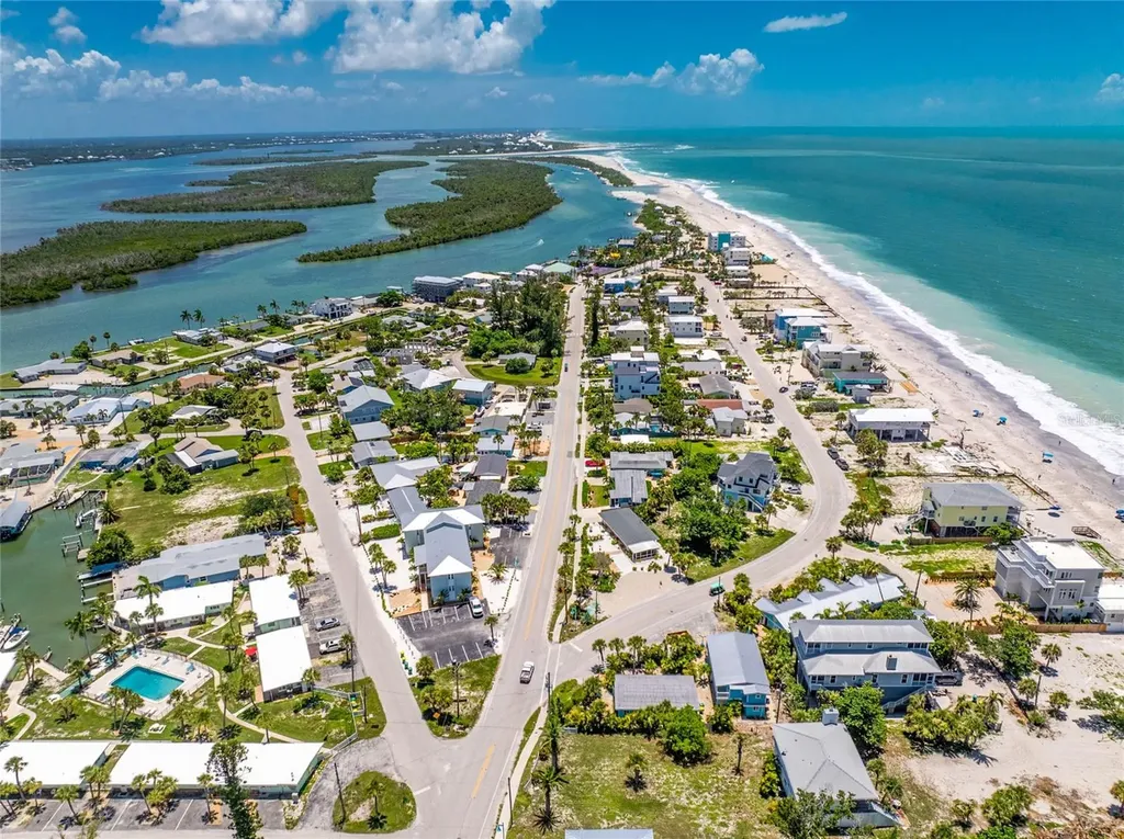 1330 Holiday Drive Englewood FL 34223