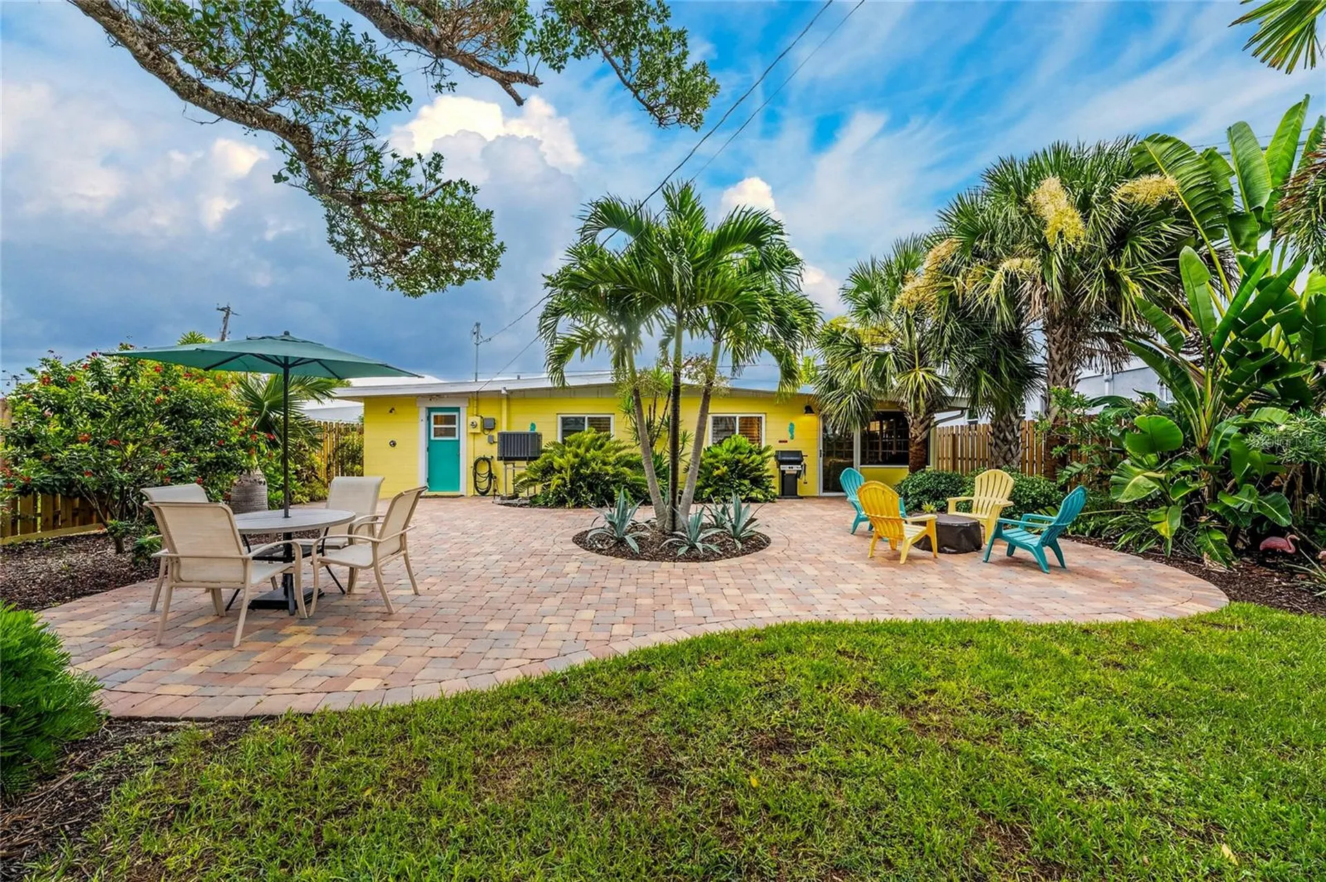 1330 Holiday Drive Englewood FL 34223