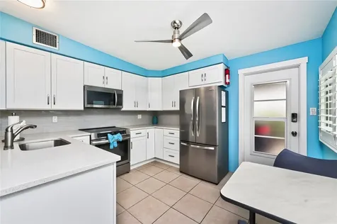 1330 Holiday Drive Englewood FL 34223