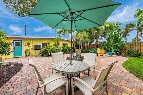 1330 Holiday Drive Englewood FL 34223