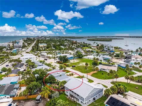 1330 Holiday Drive Englewood FL 34223