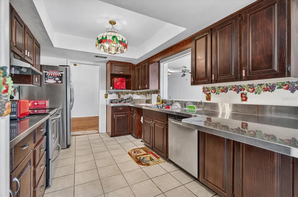 1720 Sunset View Circle Apopka FL 32703