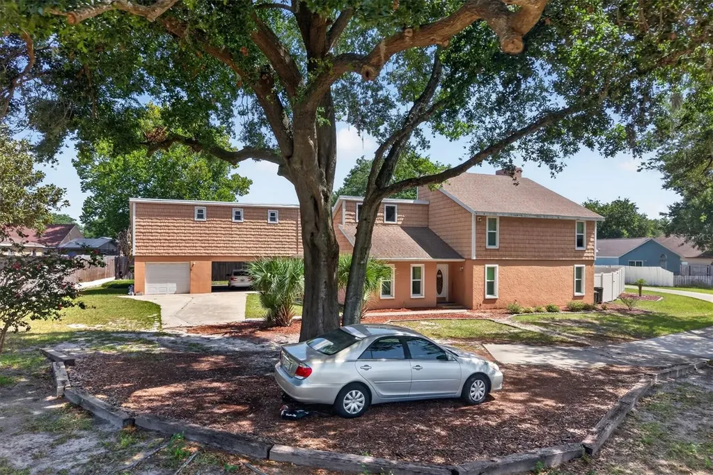 1720 Sunset View Circle Apopka FL 32703