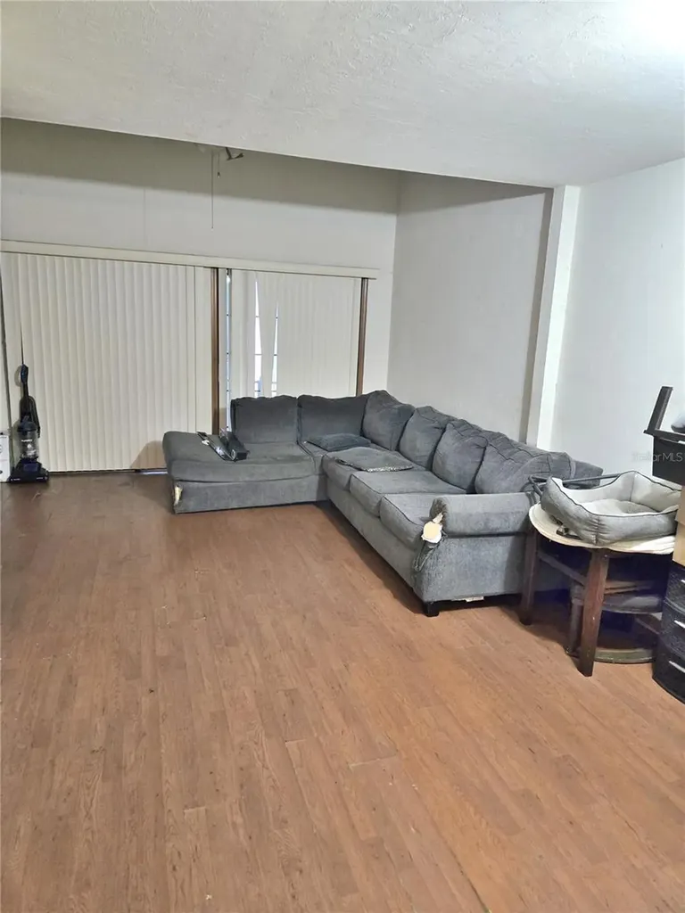 5727 SW 10th Place Gainesville FL 32607