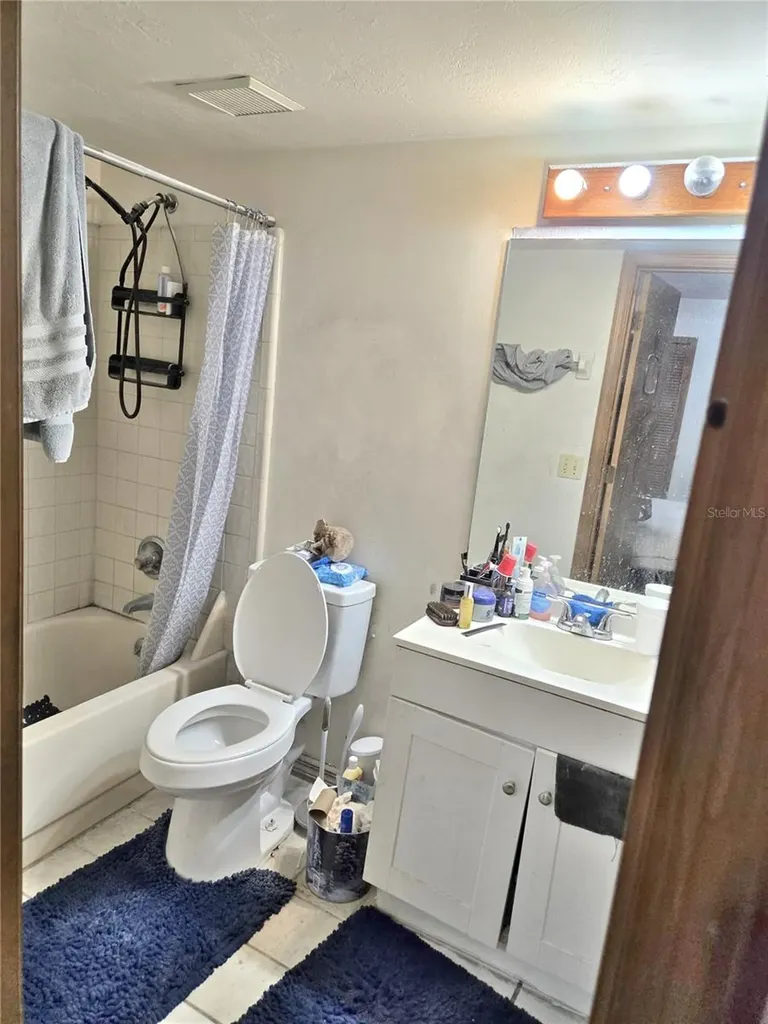 5727 SW 10th Place Gainesville FL 32607