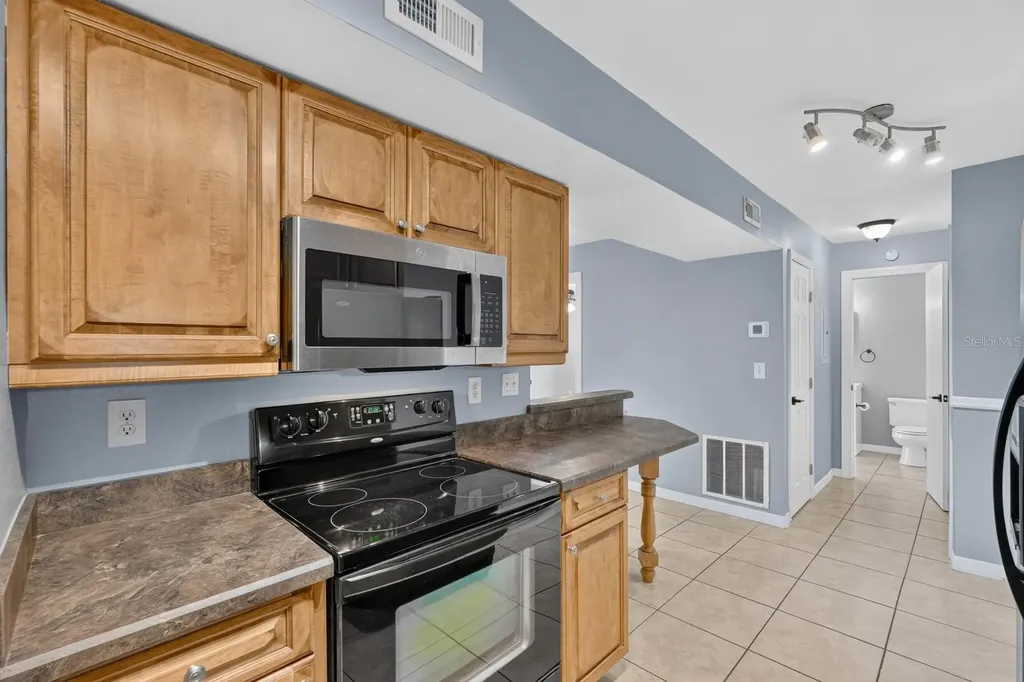 1600 Big Tree Road Daytona Beach FL 32119