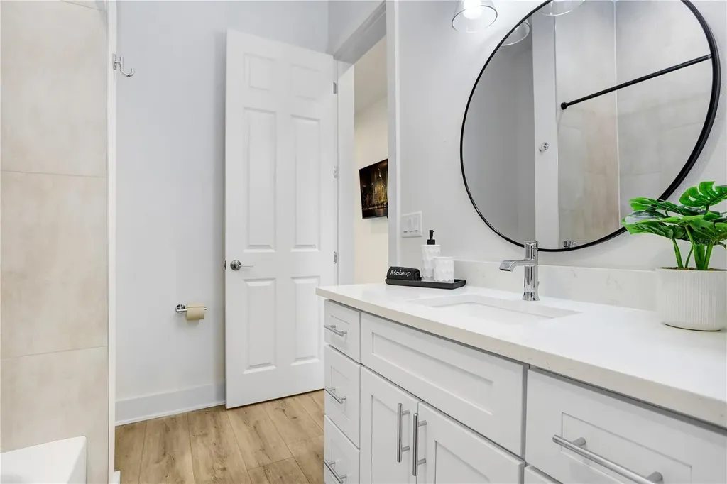 15405 Gulf Boulevard St Petersburg FL 33708