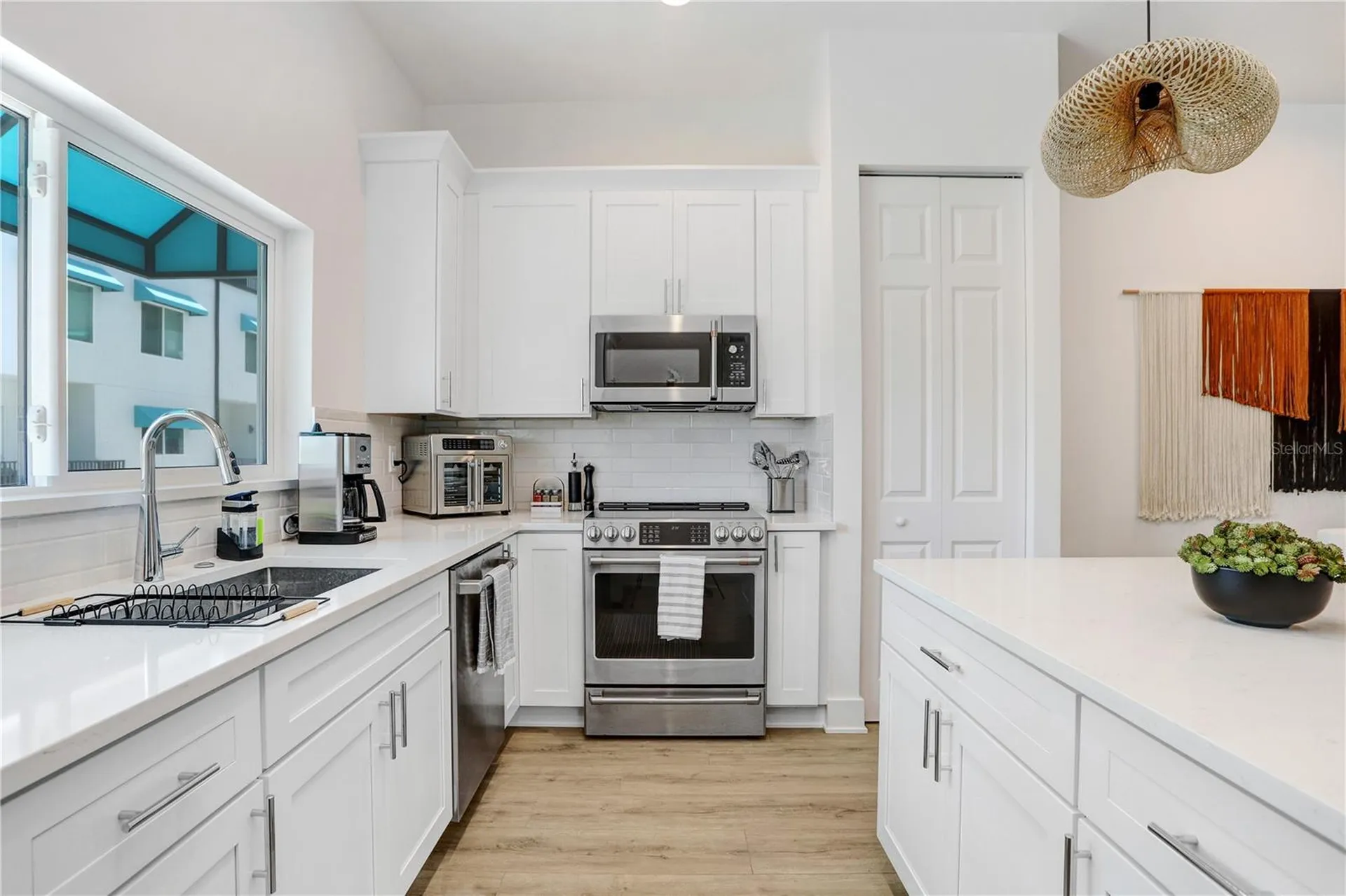 15405 Gulf Boulevard St Petersburg FL 33708