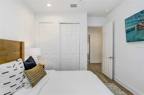 15405 Gulf Boulevard St Petersburg FL 33708