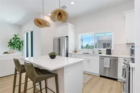 15405 Gulf Boulevard St Petersburg FL 33708