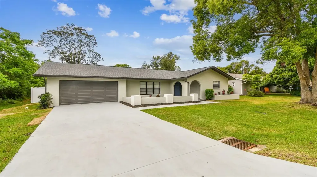 22 Felter Lane Palm Coast FL 32137