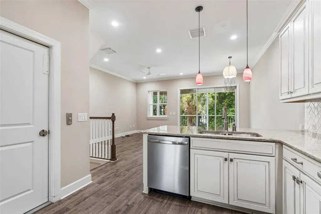 3144 Nautical Place S St Petersburg FL 33712