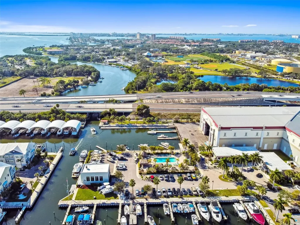 3144 Nautical Place S St Petersburg FL 33712