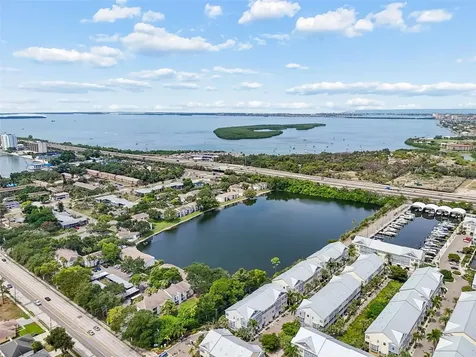 3144 Nautical Place S St Petersburg FL 33712