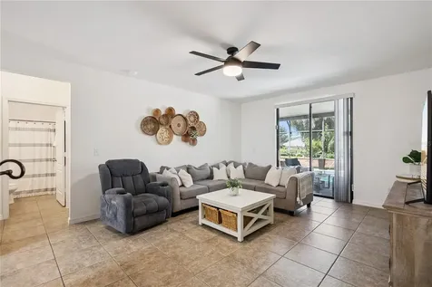 2440 Vineyard Circle Sanford FL 32771