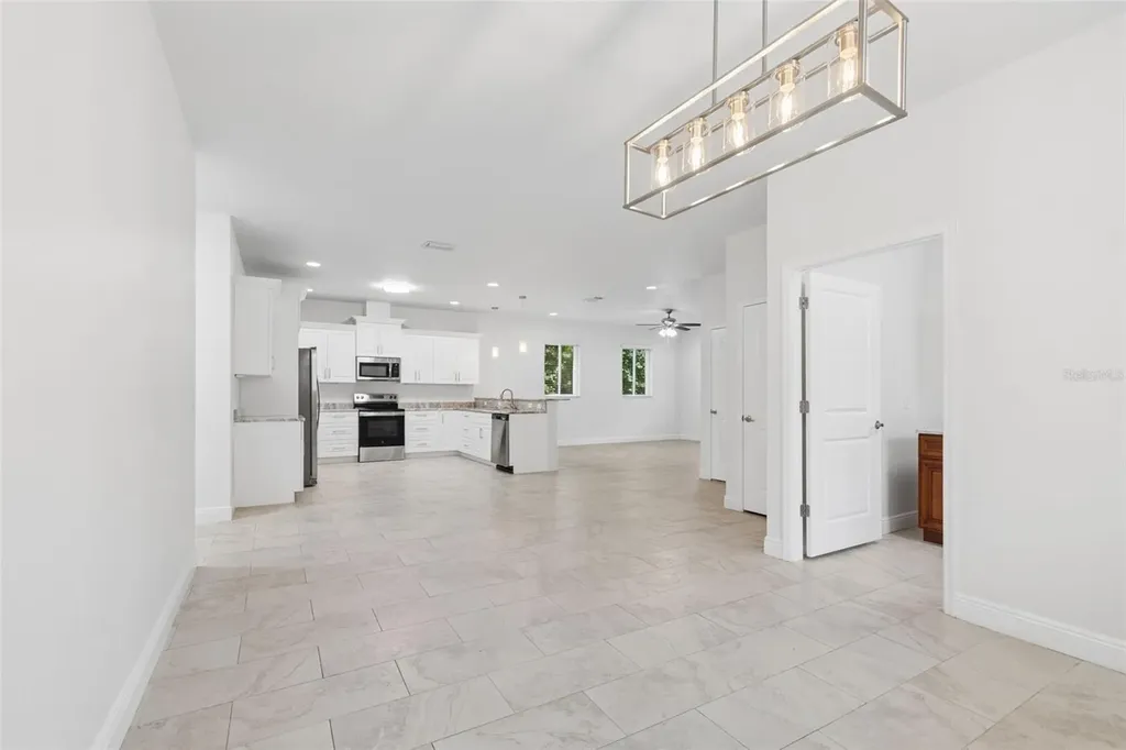730 8th Avenue NE Largo FL 33770