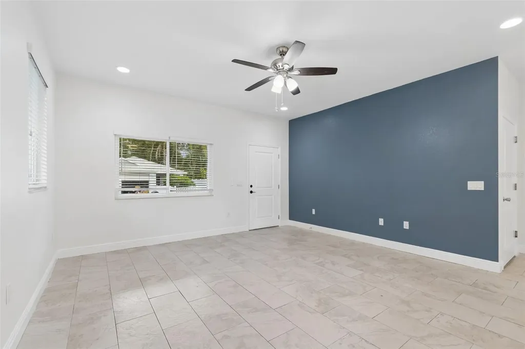 730 8th Avenue NE Largo FL 33770