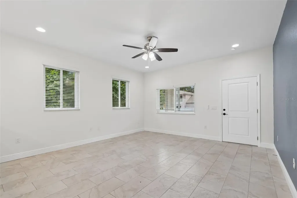 730 8th Avenue NE Largo FL 33770