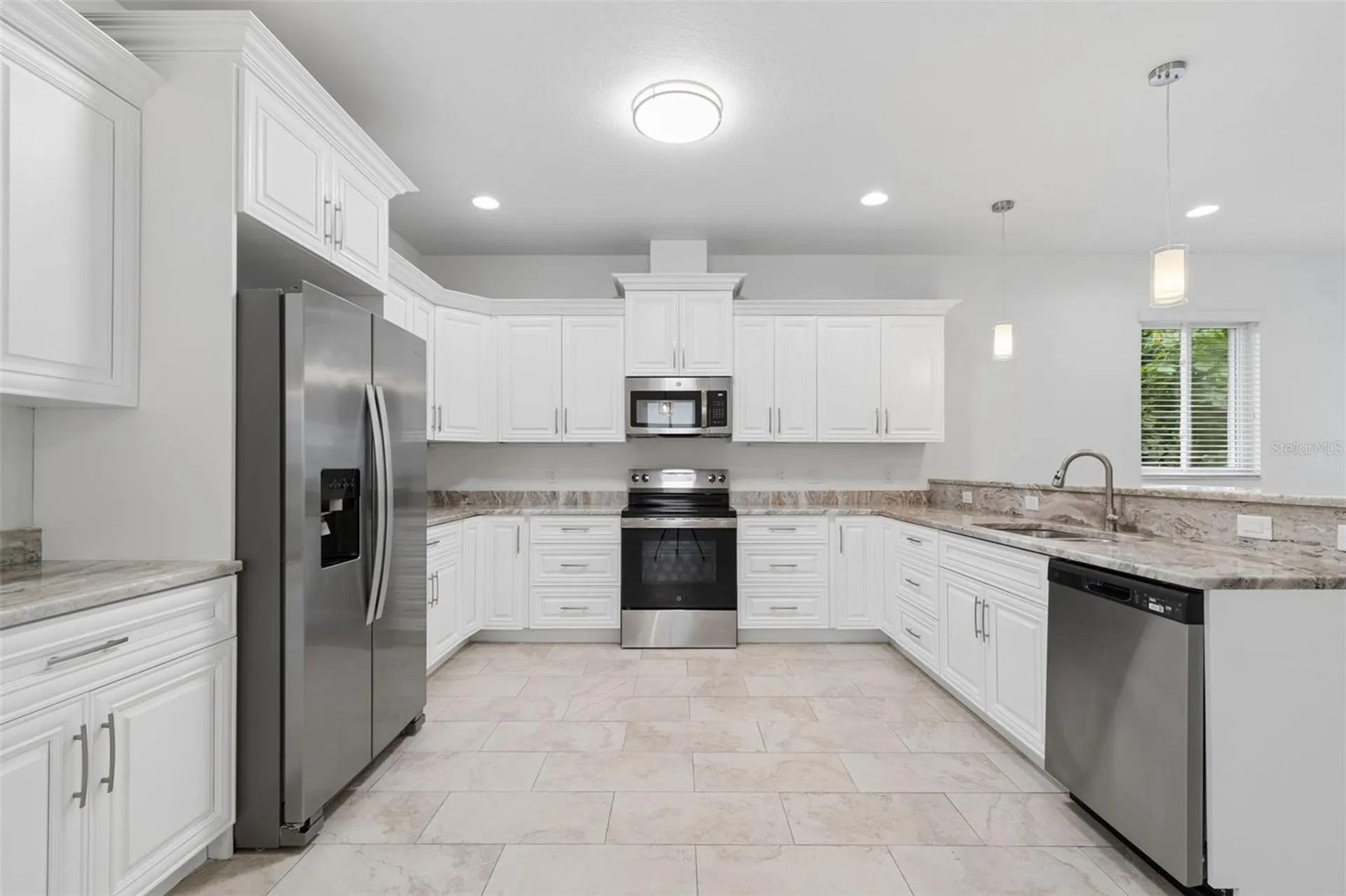 730 8th Avenue NE Largo FL 33770