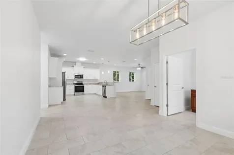 730 8th Avenue NE Largo FL 33770