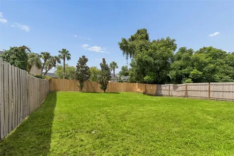 730 8th Avenue NE Largo FL 33770