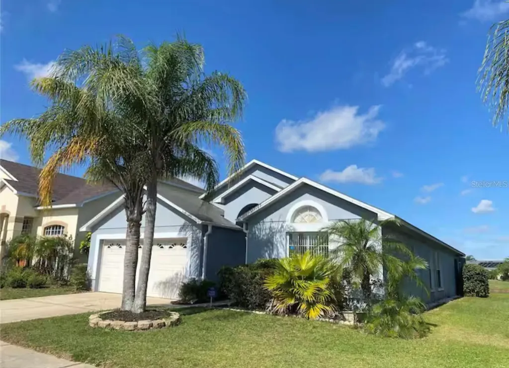 622 Eagle Pointe S Kissimmee FL 34746