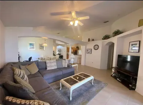 622 Eagle Pointe S Kissimmee FL 34746