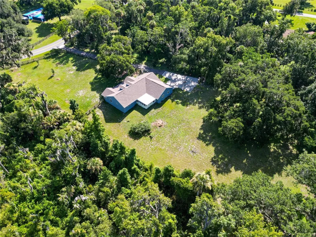 6820 Tuscawilla Drive Leesburg FL 34748