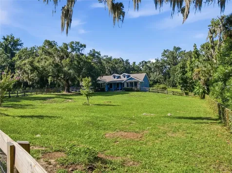 6820 Tuscawilla Drive Leesburg FL 34748