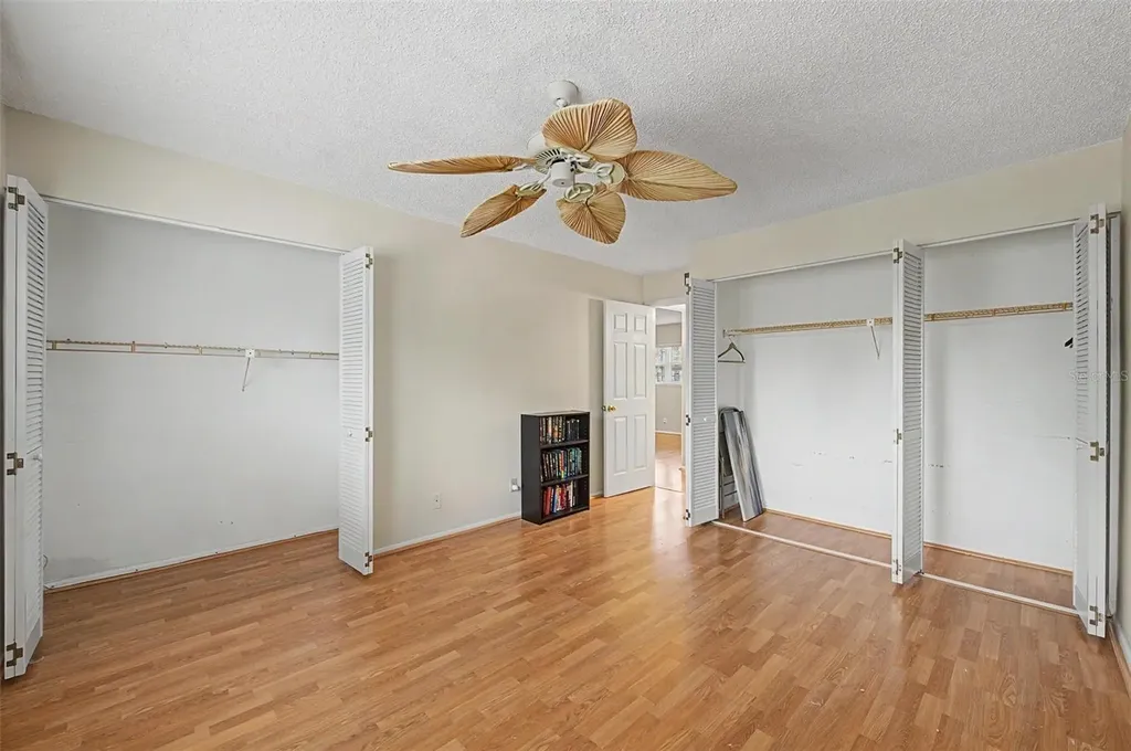 11485 Oakhurst Road Largo FL 33774