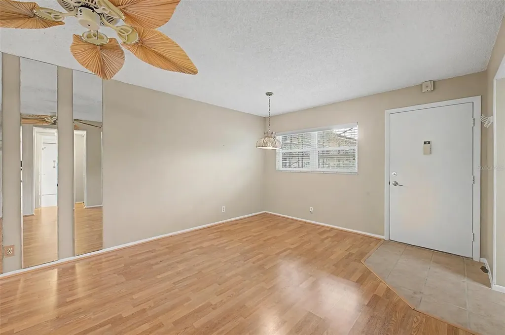 11485 Oakhurst Road Largo FL 33774