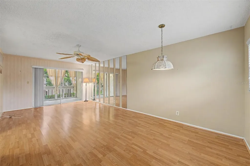 11485 Oakhurst Road Largo FL 33774