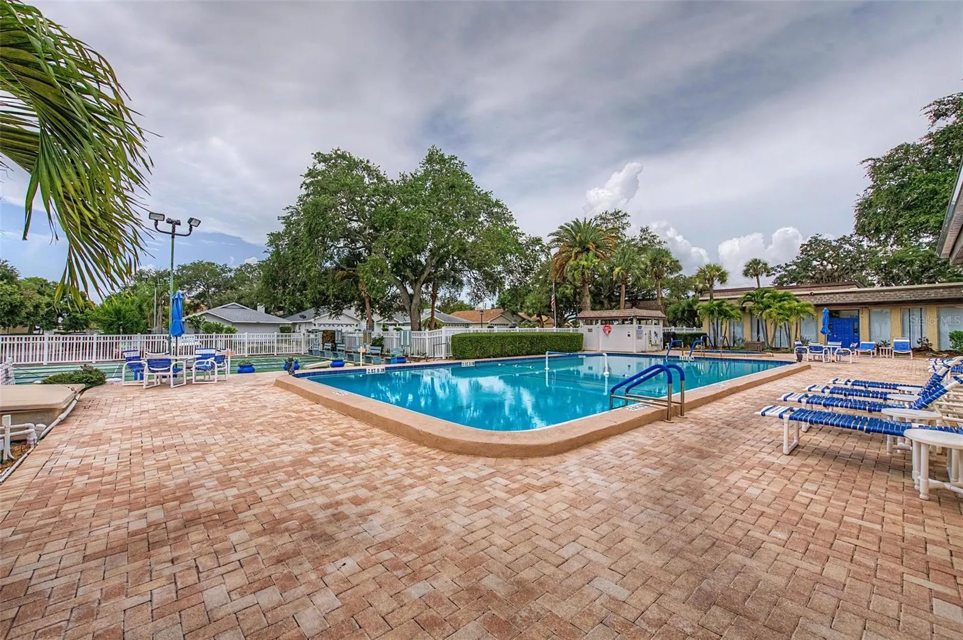 11485 Oakhurst Road Largo FL 33774