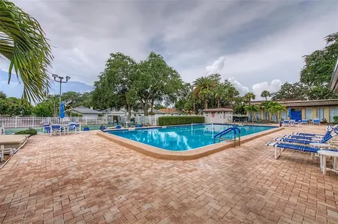 11485 Oakhurst Road Largo FL 33774