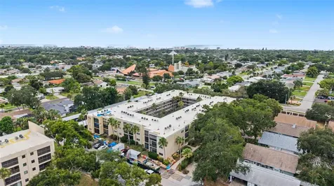 11485 Oakhurst Road Largo FL 33774