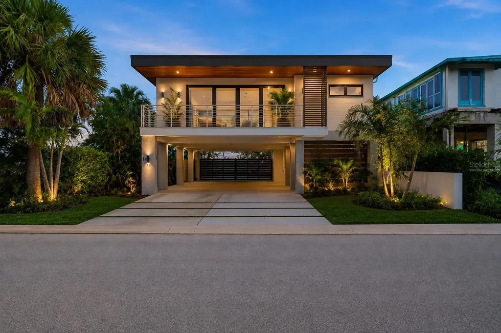 131 86th Terrace St Petersburg FL 33706