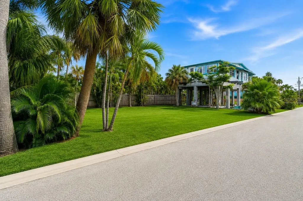 131 86th Terrace St Petersburg FL 33706