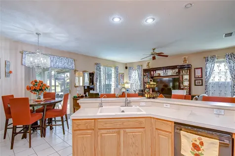 2202 Longmore Circle Valrico FL 33596