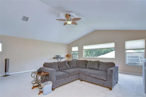 2202 Longmore Circle Valrico FL 33596