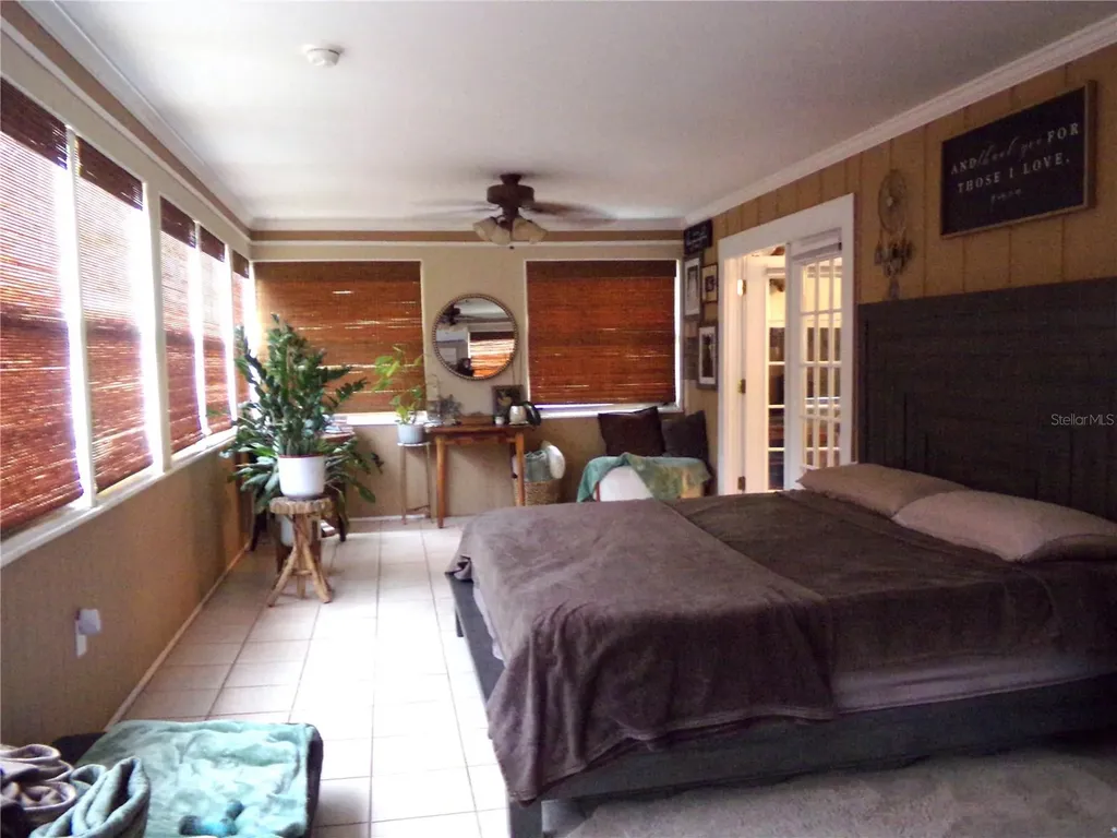 33068 Round Table Road Dade City FL 33523
