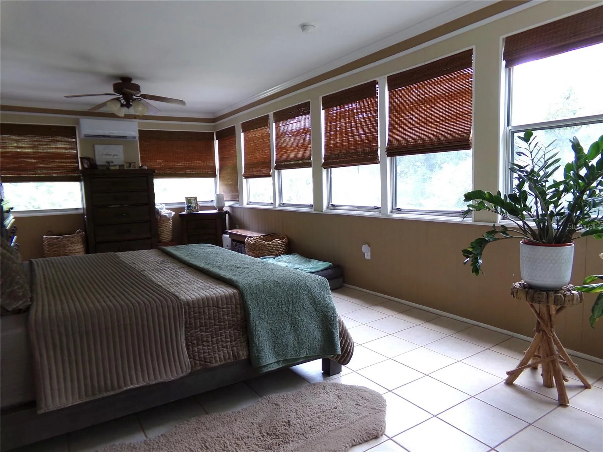 33068 Round Table Road Dade City FL 33523