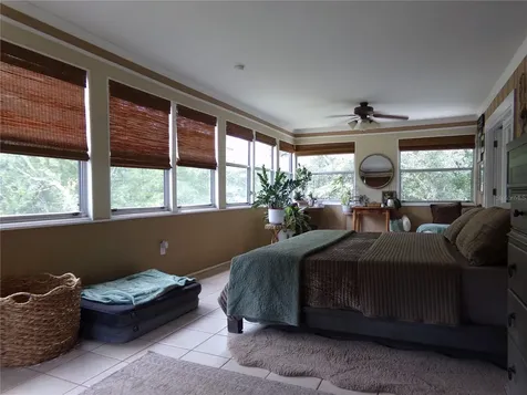33068 Round Table Road Dade City FL 33523