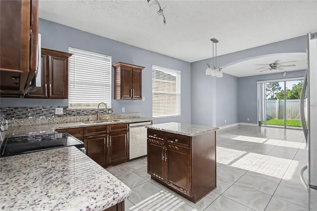 2244 Mallard Creek Circle Kissimmee FL 34743