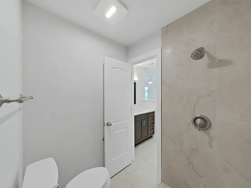 7513 Mayfair Court Tampa FL 33634