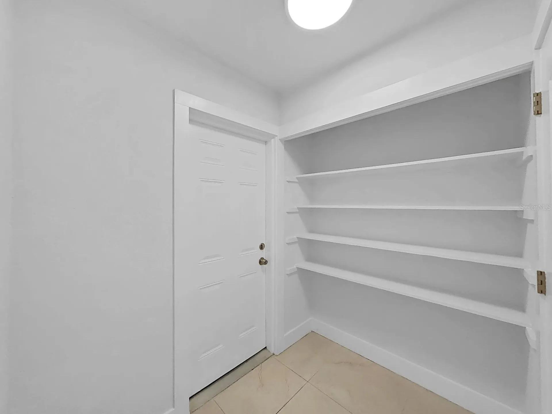 7513 Mayfair Court Tampa FL 33634