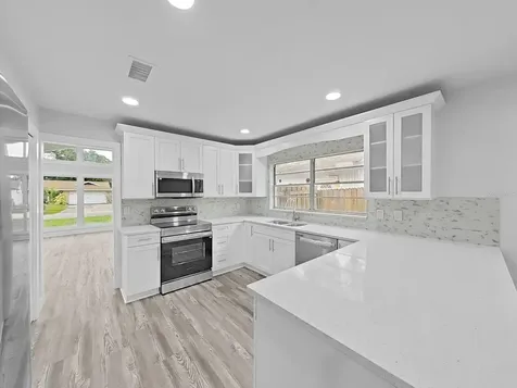 7513 Mayfair Court Tampa FL 33634