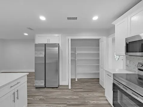 7513 Mayfair Court Tampa FL 33634